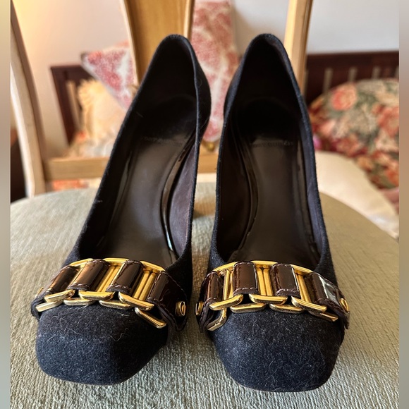 Tory Burch size 8 Laura flannel heels - Picture 2 of 8